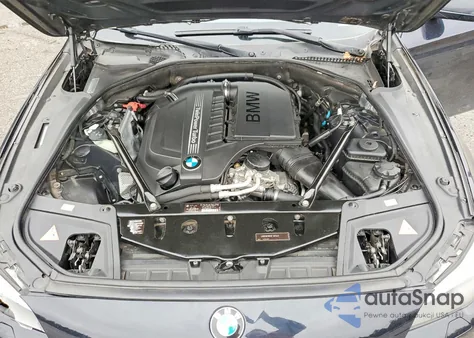 2011 BMW 535 Xi z USA, uszkodzony, nr VIN WBAFU7C52BC871799